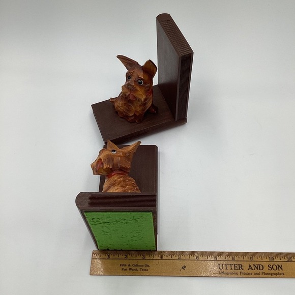Vintage Wooden Dog Bookends Hand Carved Scottie Terrier Novelty Book Holders - Picture 6 of 7